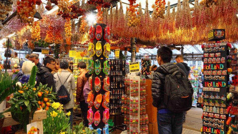 Foto van souvenirwinkel Het Kompas